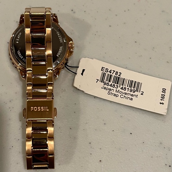 Women's Fossil Izzy Rose Gold-Tone Bracelet Watch 35mm - Picture 2 of 3